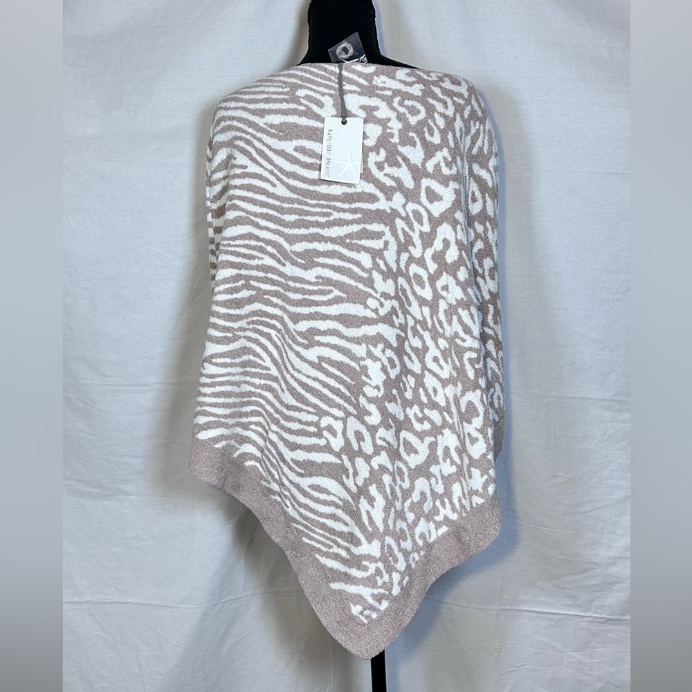 Barefoot Dreams CozyChic Ultra Lite Animal Print Poncho One Size NWT - Picture 4 of 8
